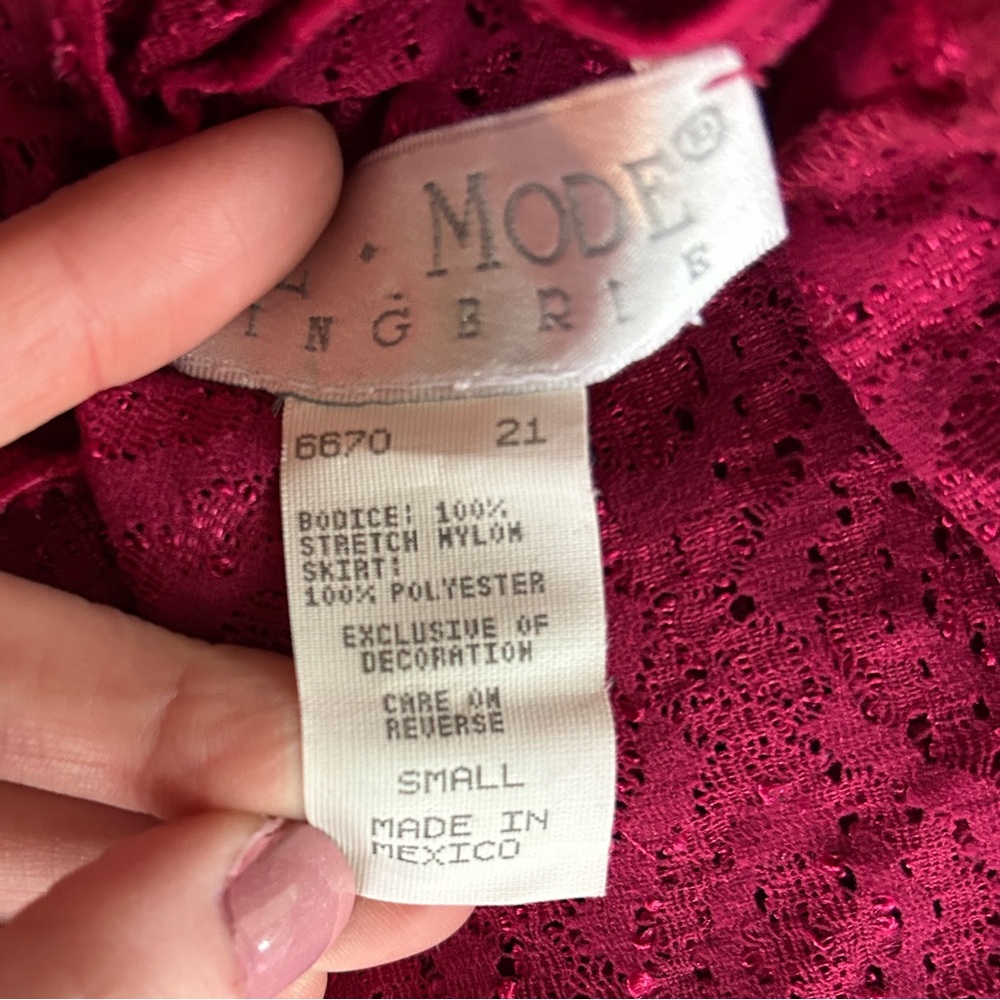 VINTAGE VAL MODE 90s Romantic Lace Basque Waist Red Slip Dress Valentines Size S - Picture 14 of 15